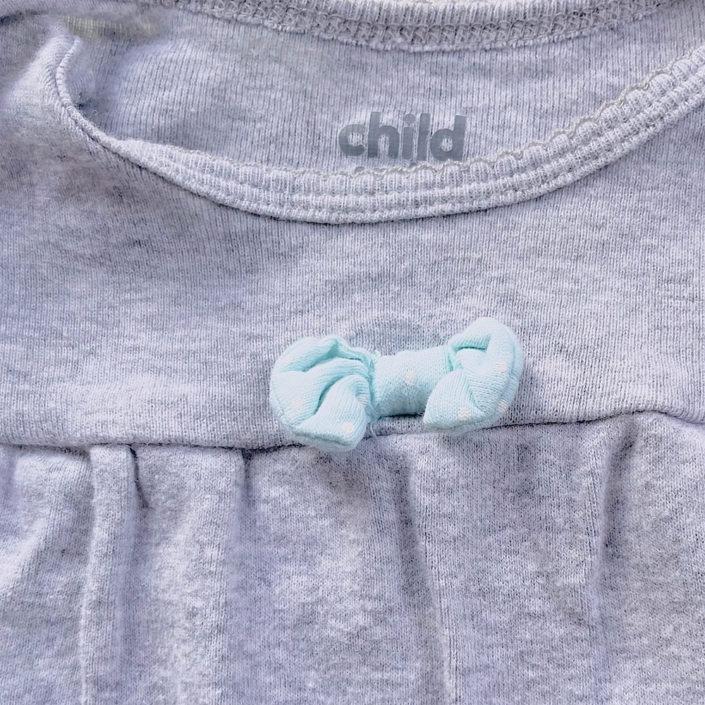 10/$25💥Fancy Carter's Grey Short Sleeved Onesie Bodysuit, Teal Polka Dot Bow